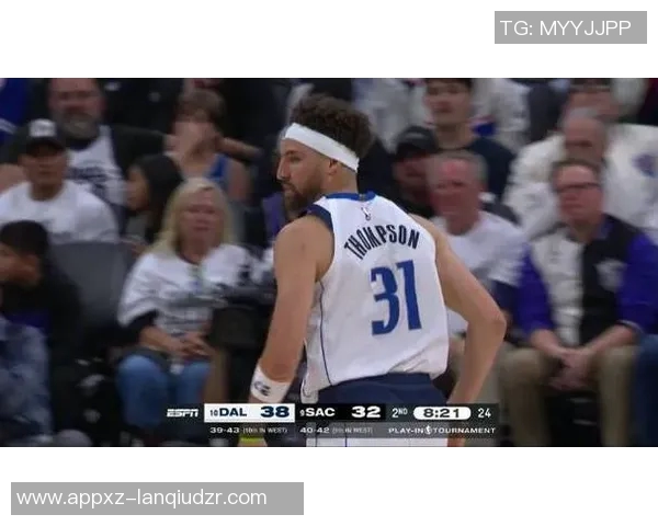 克莱末节神勇表现8中6砍下17分助球队逆转全场贡献23分正负值高达15 克莱末节神勇表现8中6砍下17分助球队逆转全场贡献23分正负值高达15